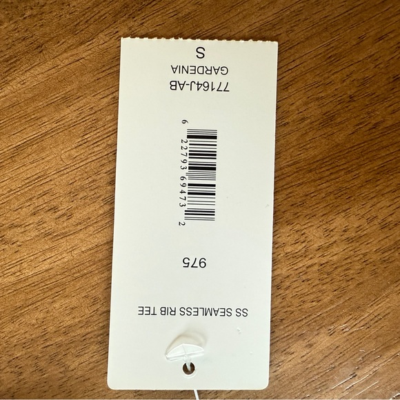 Justify White Ribbed Crop Top Small | Fitted Short Sleeve Scoop Neck - Picture 4 of 4